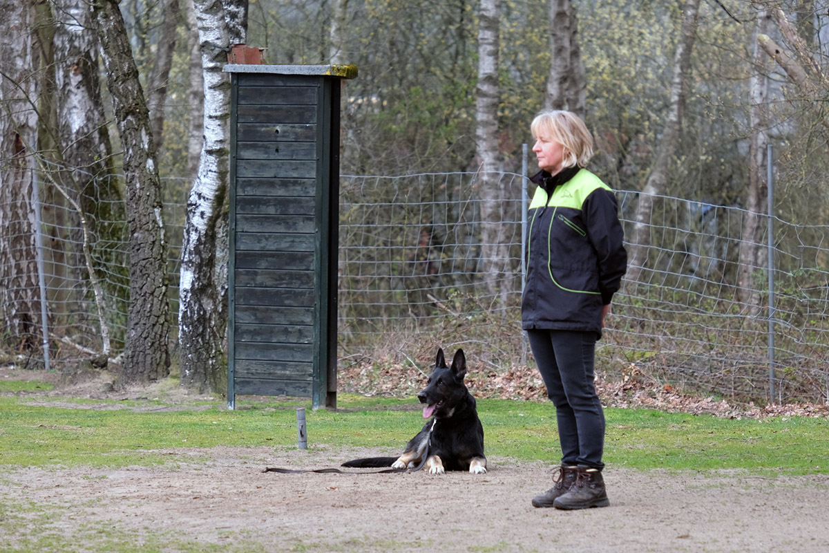 Sabine mit Kimba (Blindenhund)